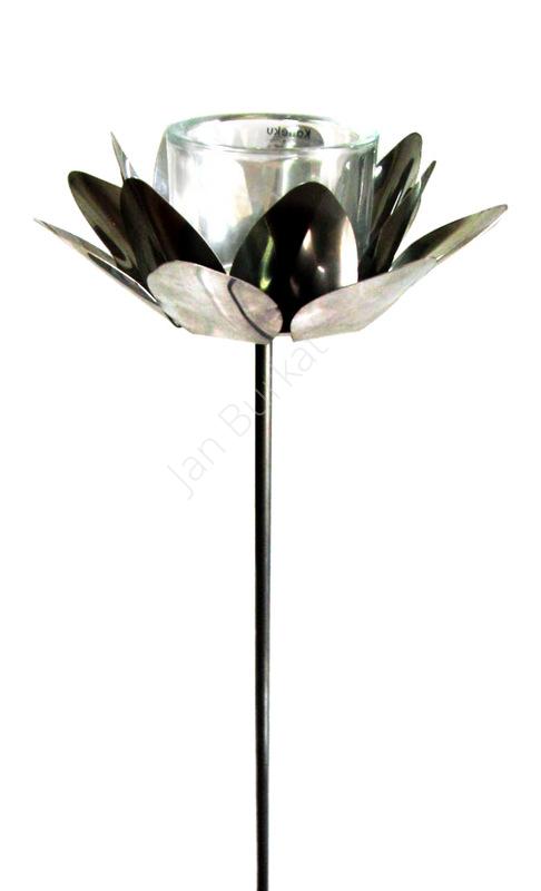 Украшение сада 6045